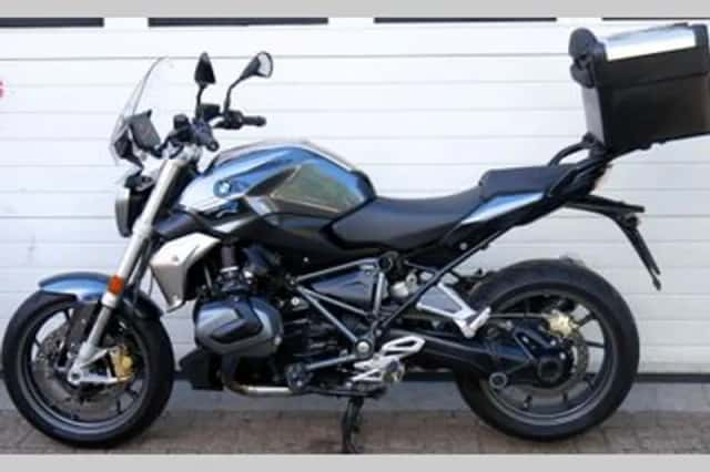 BMW R (2021) thumbnail 2
