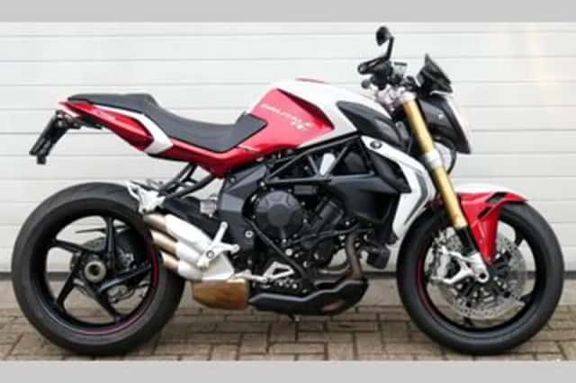 MV AGUSTA BRUTALE (2015) thumbnail 2