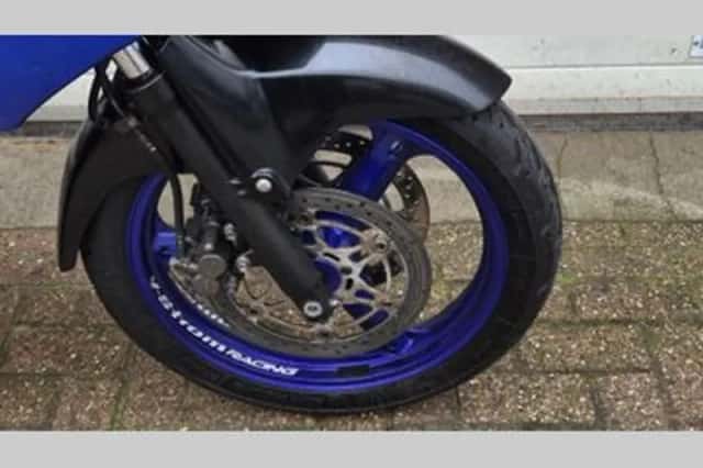 Suzuki V-STROM (2004) thumbnail 6