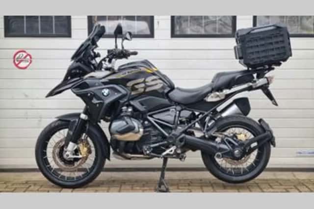 BMW R (2019) thumbnail 2