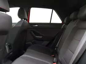 Volkswagen T-Roc (2021) thumbnail 11