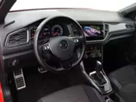 Volkswagen T-Roc (2021) thumbnail 16