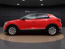 Volkswagen T-Roc (2021) thumbnail 18