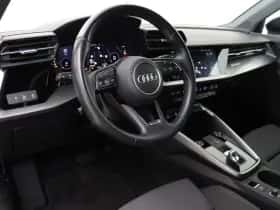 Audi A3 (2023) thumbnail 4