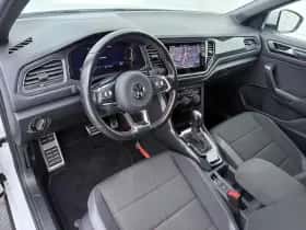 Volkswagen T-Roc (2020) thumbnail 4