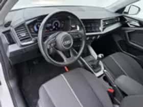Audi A1 (2023) thumbnail 16