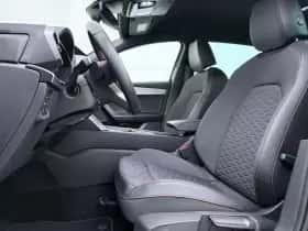 SEAT Leon (2025) thumbnail 5