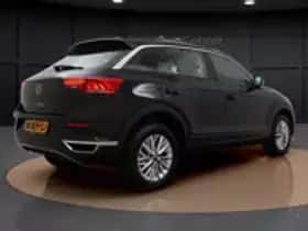 Volkswagen T-Roc (2022) thumbnail 18