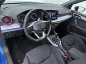 SEAT Arona (2023) thumbnail 18