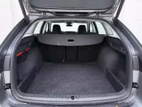 Škoda Octavia (2024) thumbnail 9