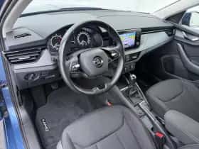 Škoda Kamiq (2022) thumbnail 4