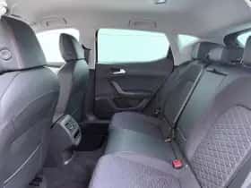 SEAT Leon (2022) thumbnail 8