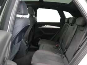Audi Q5 (2024) thumbnail 8