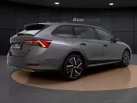 Škoda Octavia (2022) thumbnail 20