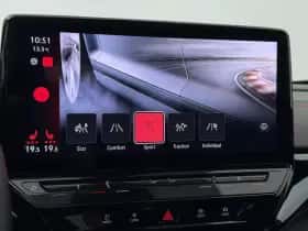 Volkswagen ID.5 (2023) thumbnail 13