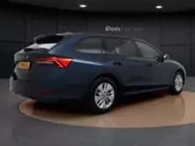 Škoda Octavia (2023) thumbnail 18