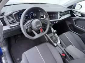 Audi A1 (2025) thumbnail 4