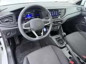 Volkswagen Polo (2023) thumbnail 4