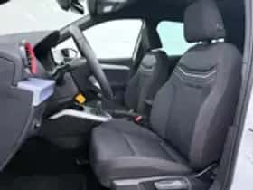 SEAT Arona (2022) thumbnail 16