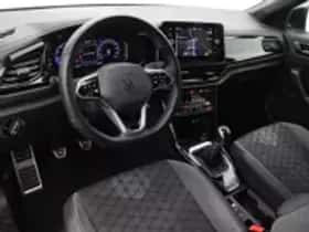 Volkswagen T-Roc (2024) thumbnail 16