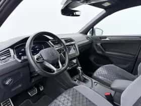 Volkswagen Tiguan (2021) thumbnail 4
