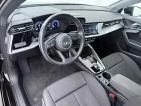 Audi A3 (2023) thumbnail 4