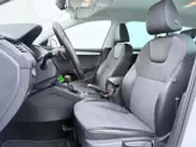 Škoda Octavia (2020) thumbnail 17