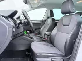 Škoda Octavia (2020) thumbnail 5