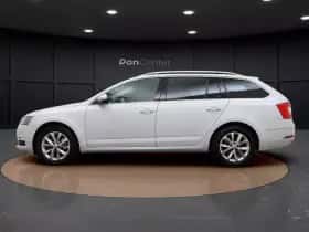 Škoda Octavia (2020) thumbnail 7