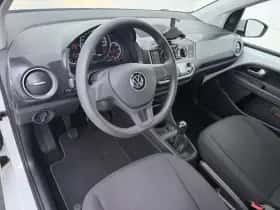 Volkswagen Up! (2021) thumbnail 4