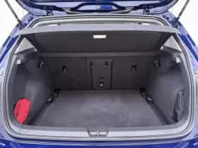 Volkswagen Golf thumbnail 9