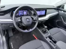 Škoda Octavia (2024) thumbnail 16
