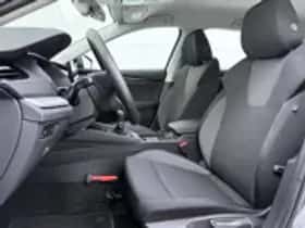 Škoda Octavia (2024) thumbnail 17