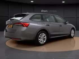 Škoda Octavia (2024) thumbnail 6