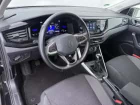 Volkswagen Polo (2022) thumbnail 4