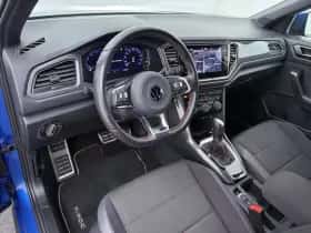 Volkswagen T-Roc (2022) thumbnail 4