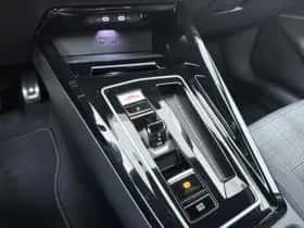 Volkswagen Golf (2025) thumbnail 16