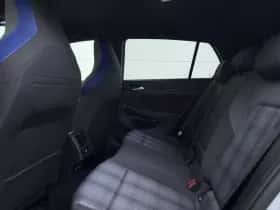 Volkswagen Golf (2025) thumbnail 8