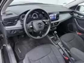 Škoda Kamiq (2022) thumbnail 13
