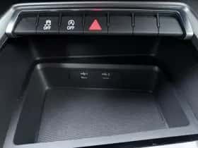 Audi A3 (2022) thumbnail 12