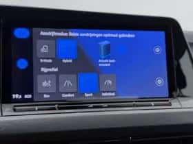 Volkswagen Golf (2023) thumbnail 14