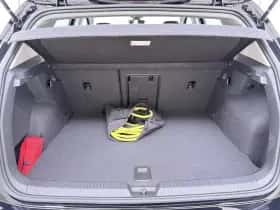 Volkswagen Golf (2023) thumbnail 10