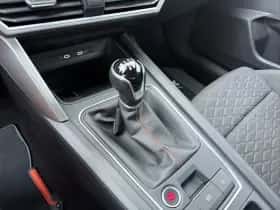 SEAT Leon (2022) thumbnail 14