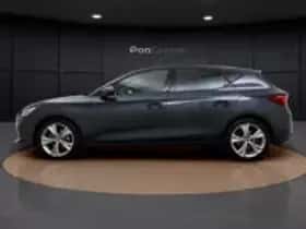 SEAT Leon (2022) thumbnail 21