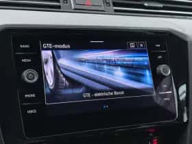 Volkswagen Passat (2022) thumbnail 14