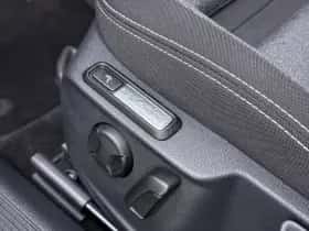 Volkswagen Passat (2022) thumbnail 8