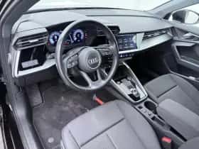 Audi A3 (2021) thumbnail 4