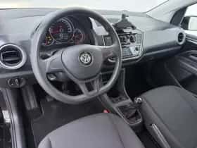 Volkswagen Up! (2020) thumbnail 4