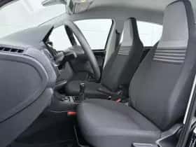 Volkswagen Up! (2020) thumbnail 5