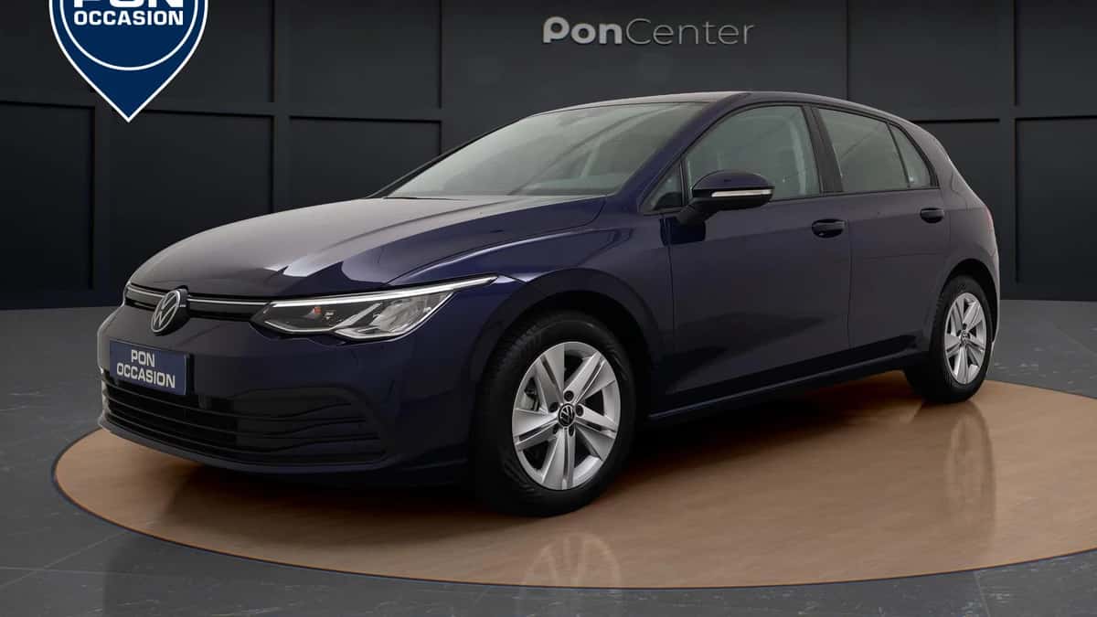 Volkswagen Golf (2024) — foto 1